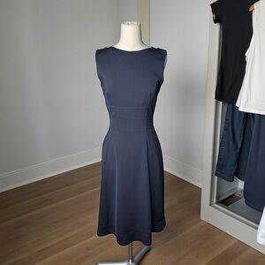 Elie Tahari Navy Sleeveless Dress Size US 4